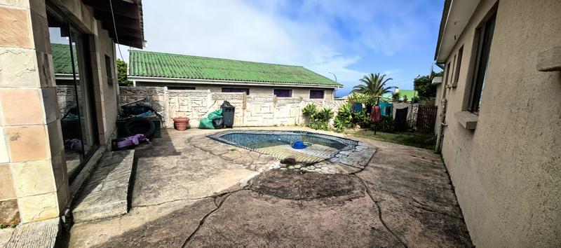 3 Bedroom Property for Sale in Dana Bay Western Cape